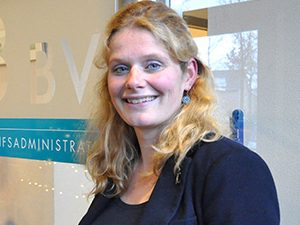 Evelien Nevels-Dijkgraaf, adviseur, e.nevels@ceb-overijssel.nl